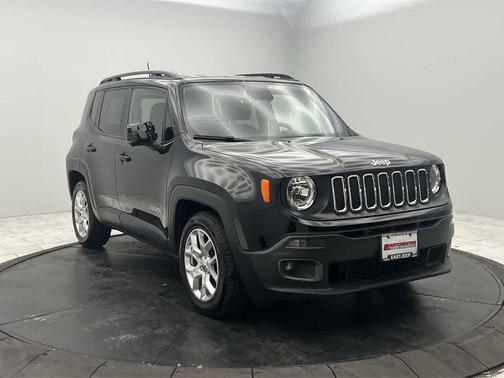 Black 2018 Jeep Renegade Latitude