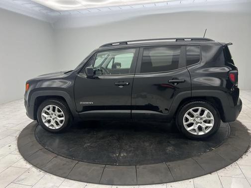 Black 2018 Jeep Renegade Latitude