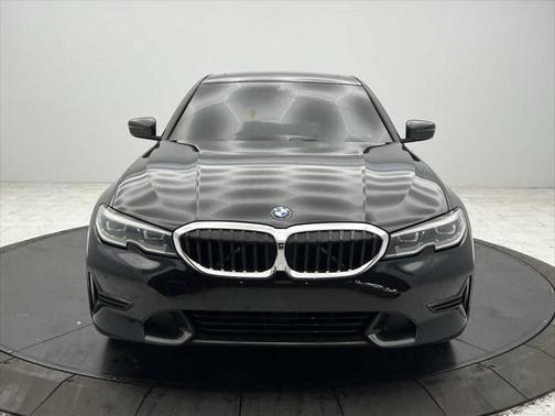 2021 BMW 330 xDrive