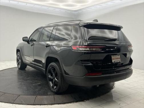 2022 Jeep Grand Cherokee L Altitude