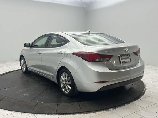 Shimmering Air Silver 2016 Hyundai ELANTRA SE