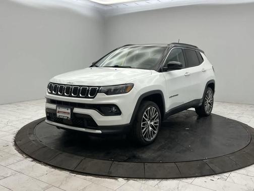 Bright White Clearcoat 2023 Jeep Compass Limited