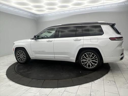 2023 Jeep Grand Cherokee L Summit Reserve