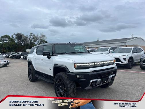 Interstellar White 2026 GMC HUMMER EV SUV 2X