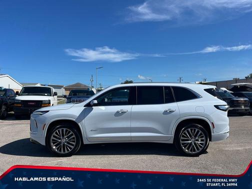 Iridescent White Tricoat 2026 Buick Enclave Avenir FWD