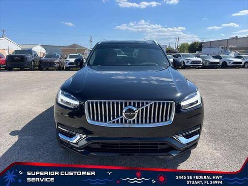 2022 Volvo XC90 T6 Inscription