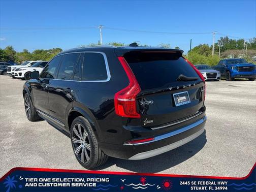 2022 Volvo XC90 T6 Inscription