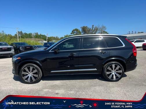 2022 Volvo XC90 T6 Inscription
