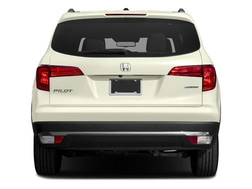 White Diamond Pearl 2017 Honda Pilot Touring