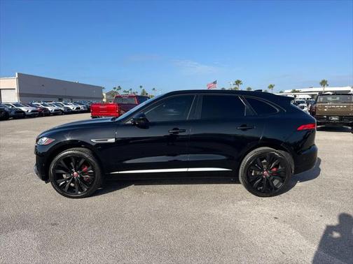 2019 Jaguar F-PACE S