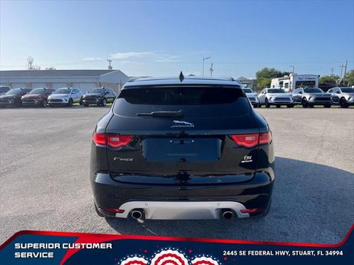 2019 Jaguar F-PACE S