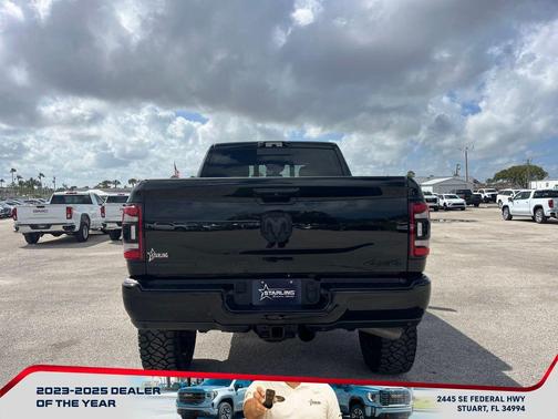 2022 RAM 2500 Big Horn Crew Cab 4x4 6'4' Box