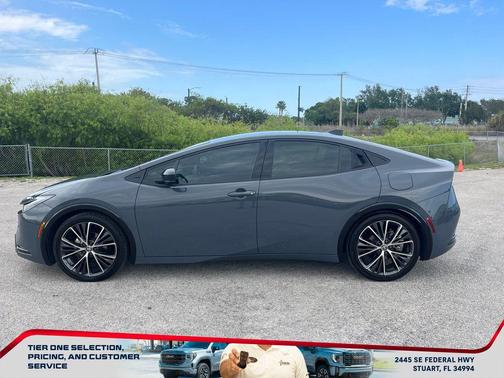 2025 Toyota Prius Limited