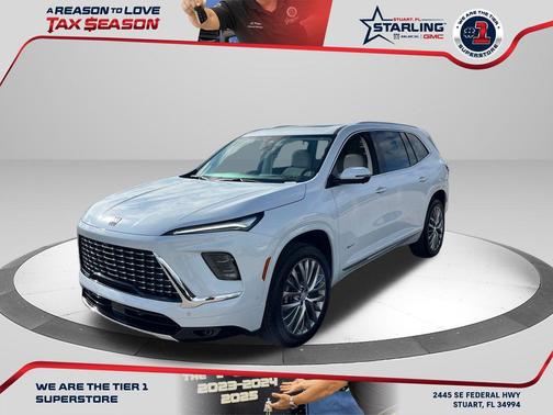iridescent white tricoat 2026 Buick Enclave Avenir FWD