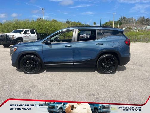 2024 GMC Terrain SLE