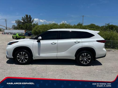 Blizzard Pearl 2021 Toyota Highlander XLE