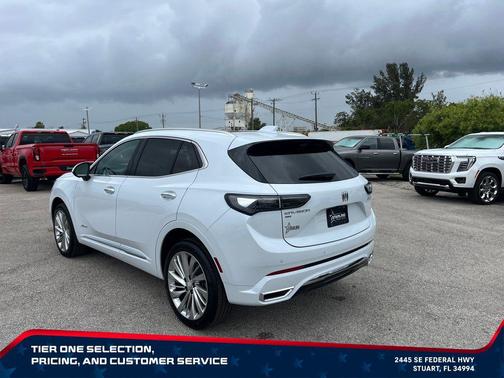 Iridescent White Tricoat 2026 Buick Envision Avenir AWD