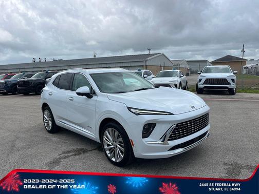 Iridescent White Tricoat 2026 Buick Envision Avenir AWD