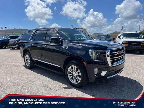 Midnight Blue Metallic 2021 GMC Yukon SLT