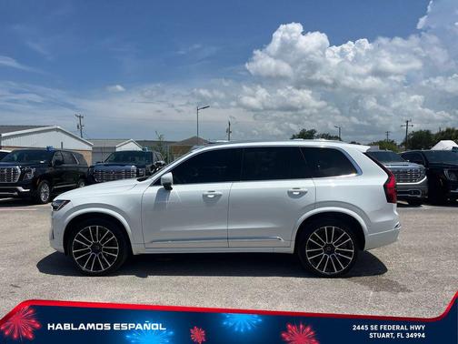 Crystal White Pearl 2025 Volvo XC90 B6 Ultra