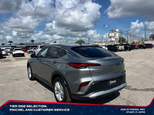Moonstone Gray Metallic 2026 Buick Envista Preferred FWD