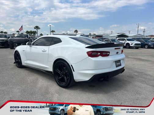 2024 Chevrolet Camaro RWD Coupe LT1