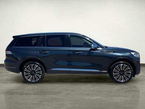 2021 Lincoln Aviator Black Label AWD