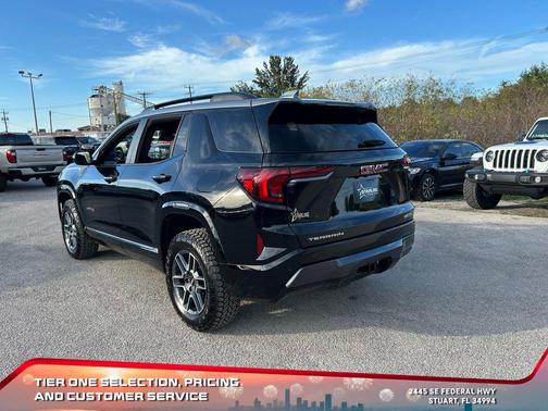 2026 GMC Terrain AWD AT4
