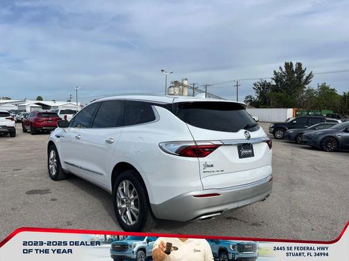 2023 Buick Enclave Premium FWD