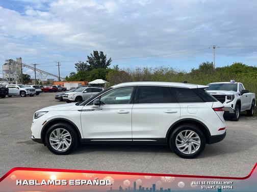 2022 Lincoln Corsair Standard