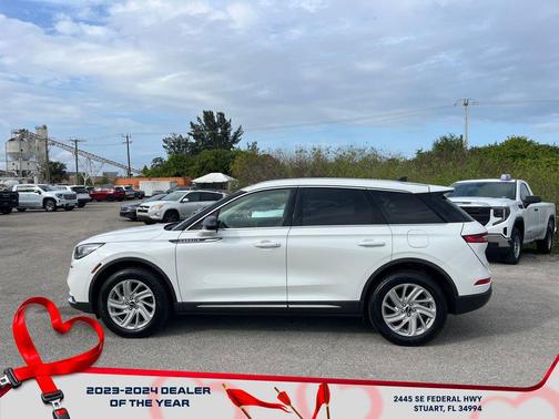 2022 Lincoln Corsair Standard