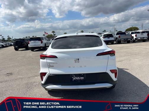 Summit White 2026 Buick Envista Preferred FWD
