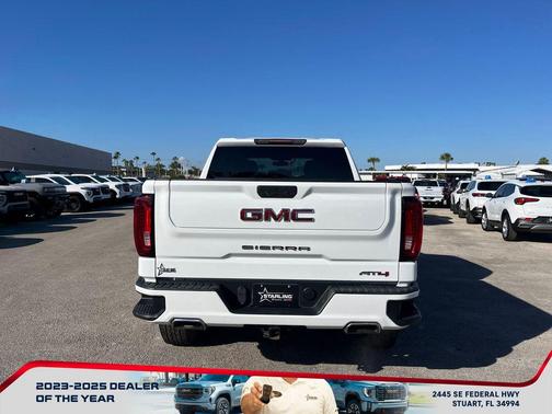 2021 GMC Sierra 1500 AT4