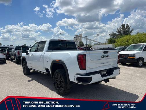 Glacier White Tricoat 2026 GMC Sierra 2500 Denali Ultimate