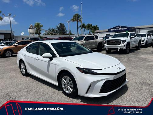 Ice Cap 2025 Toyota Camry LE