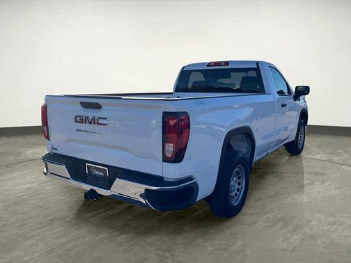 2025 GMC Sierra 1500 Pro
