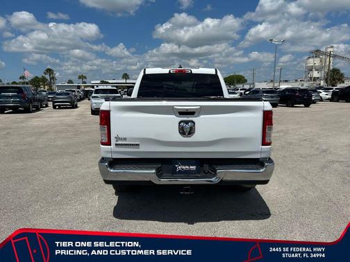 Bright White Clearcoat 2021 RAM 1500 Big Horn/Lone Star
