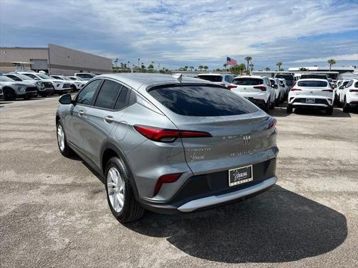 2025 Buick Envista Preferred FWD