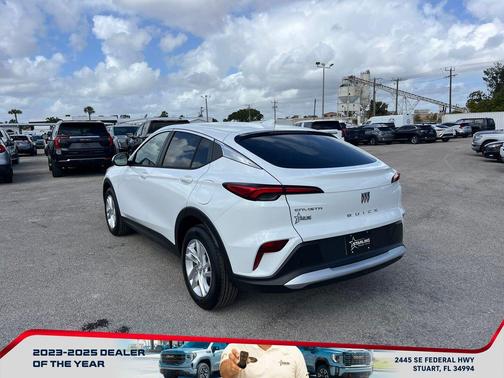 Summit White 2026 Buick Envista Preferred FWD