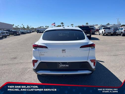 Summit White 2026 Buick Envista Preferred FWD