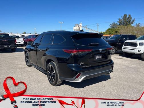 2022 Toyota Highlander XSE