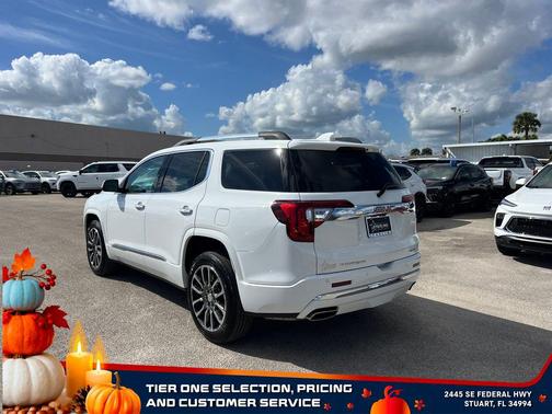 2020 GMC Acadia Denali