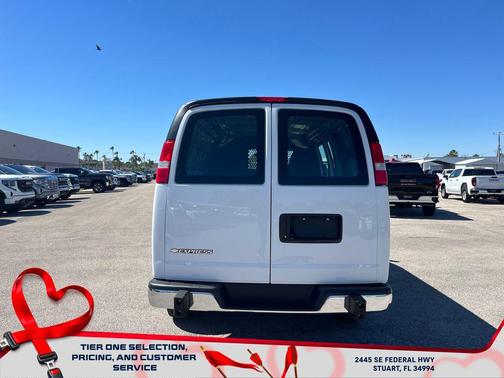 2024 Chevrolet Express 2500 RWD 2500 Regular Wheelbase WT