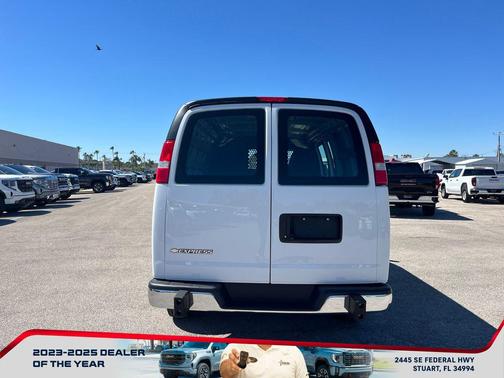 2024 Chevrolet Express 2500 RWD 2500 Regular Wheelbase WT