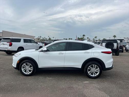 2025 Buick Envista Preferred FWD