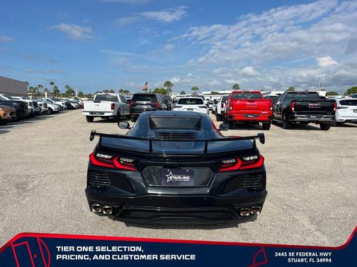 Carbon Flash Metallic 2024 Chevrolet Corvette Stingray w/3LT