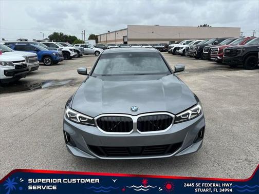 2025 BMW 330 i