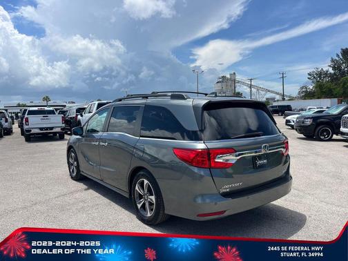 Pacific Pewter Metallic 2018 Honda Odyssey Touring