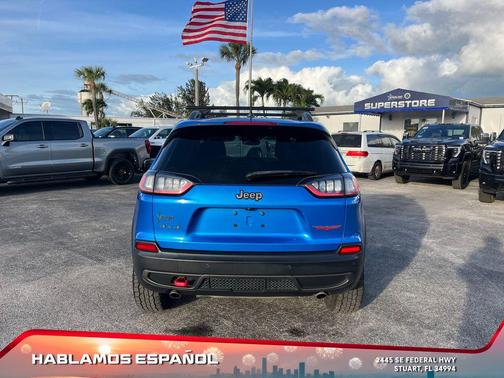 2020 Jeep Cherokee Trailhawk