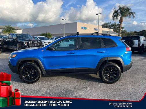 2020 Jeep Cherokee Trailhawk